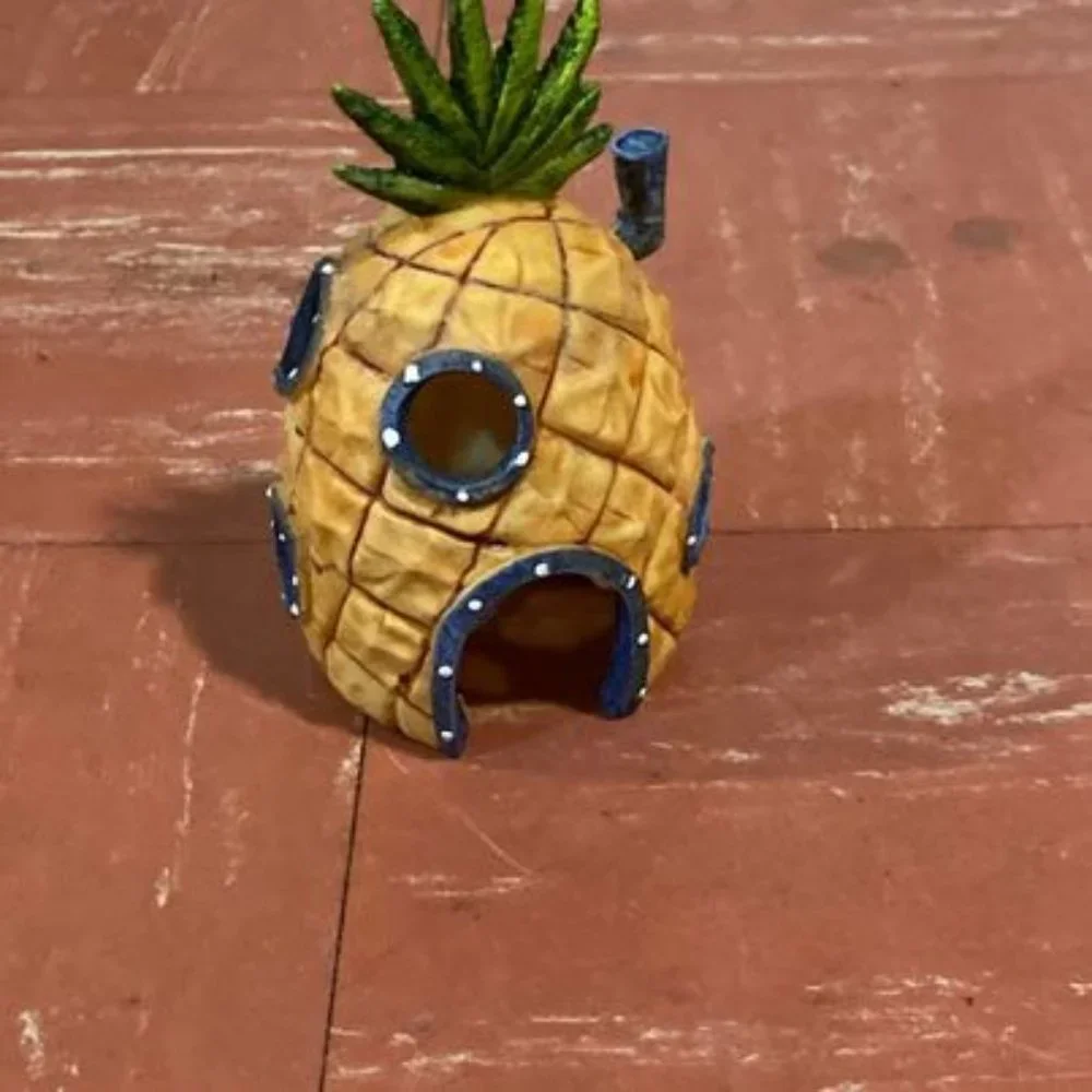 Aquarium Decoration SpongeBob SquarePants pineapple house